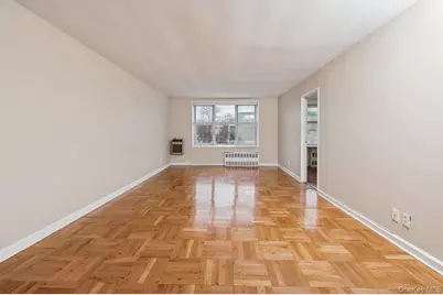 1 Oakridge Place #1G, Eastchester, NY 10709 - Photo 3