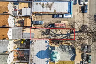 10433 Atlantic Ave, Richmond Hill, NY 11418 - Photo 3