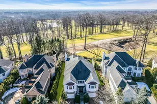 58 Stonehill Dr S, Manhasset, NY 11030 - Photo 33