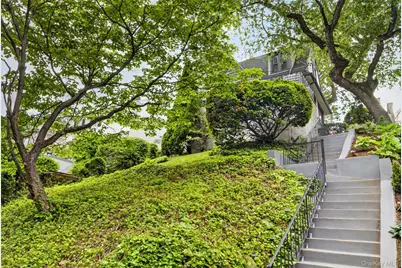 54 Midland Avenue, Yonkers, NY 10705 - Photo 3