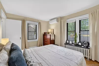 54 Midland Avenue, Yonkers, NY 10705 - Photo 23