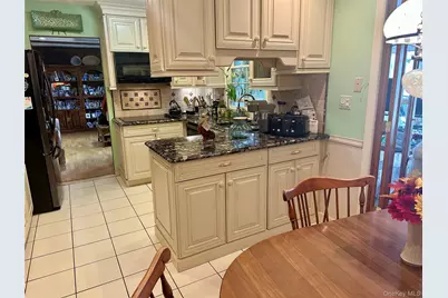 46 Wilmont Turn, Coram, NY 11727 - Photo 3