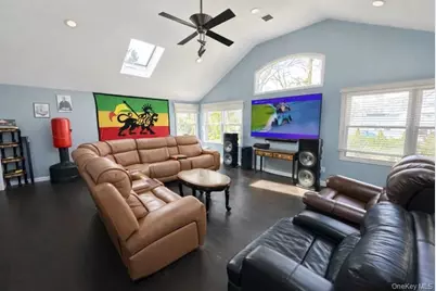 46 Wilmont Turn, Coram, NY 11727 - Photo 19