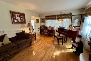 46 Wilmont Turn, Coram, NY 11727 - Photo 5