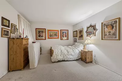 154 Farm House Court, Manorville, NY 11949 - Photo 13