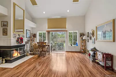 154 Farm House Court, Manorville, NY 11949 - Photo 5