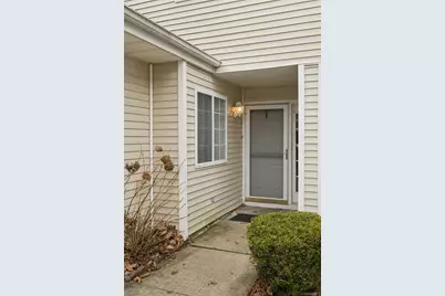 154 Farm House Court, Manorville, NY 11949 - Photo 3