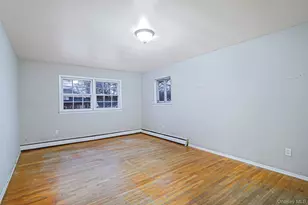 60 Iroquois Dr, Brightwaters, NY 11718 - Photo 19