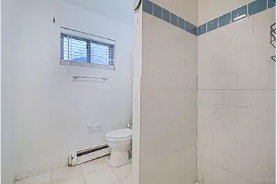 60 Iroquois Drive, Brightwaters, NY 11718 - Photo 21