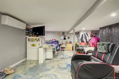 21607 110th Avenue, Queens Village, NY 11429 - Photo 39