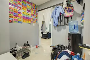 216-07 110th Ave, Queens Village, NY 11429 - Photo 21