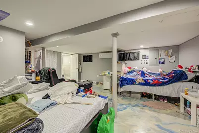 21607 110th Avenue, Queens Village, NY 11429 - Photo 41