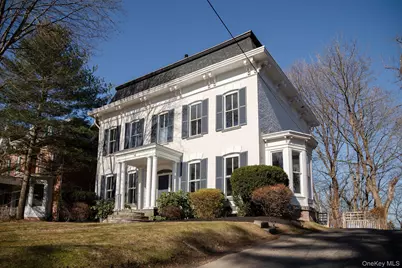 45 W Chestnut Street, Kingston, NY 12401 - Photo 3