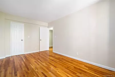 42 Pine Street #3B, Yonkers, NY 10701 - Photo 5