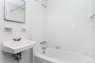 3 Hill St, New Rochelle, NY 10801 - Photo 25