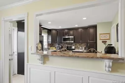 209 Summit Drive, New Windsor, NY 12553 - Photo 5