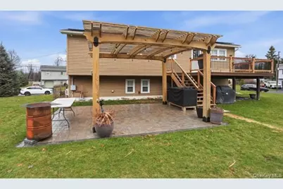 209 Summit Drive, New Windsor, NY 12553 - Photo 35