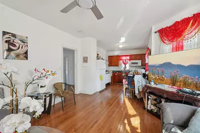 39 N 10th Avenue, Mount Vernon, NY 10550 - Photo 9