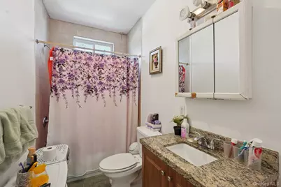 39 N 10th Avenue, Mount Vernon, NY 10550 - Photo 29