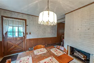 55 Ball Park Ln, Hicksville, NY 11801 - Photo 7