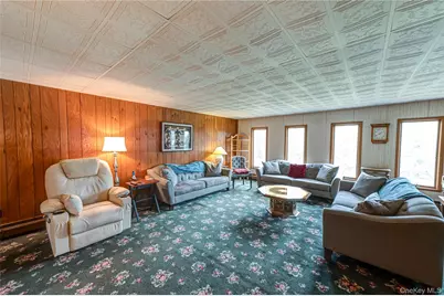 55 Ball Park Lane, Hicksville, NY 11801 - Photo 3