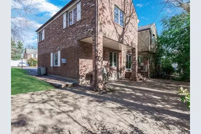 2 Amherst Road E, Great Neck, NY 11021 - Photo 41