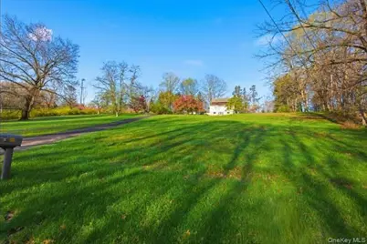 32 Heinsman Lane, Wallkill, NY 12589 - Photo 29