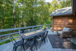 24 Forrest Dr, Lloyd Harbor, NY 11743 - Photo 7