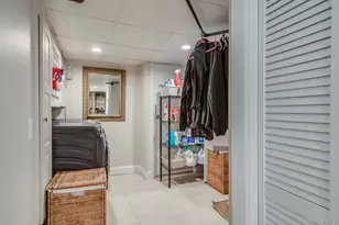 24 Forrest Dr, Lloyd Harbor, NY 11743 - Photo 21