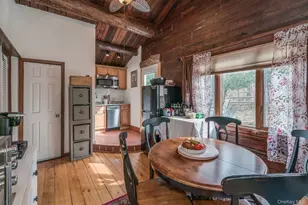 24 Forrest Dr, Lloyd Harbor, NY 11743 - Photo 29