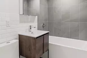 385 Vernon Ave, Brooklyn, NY 11206 - Photo 15