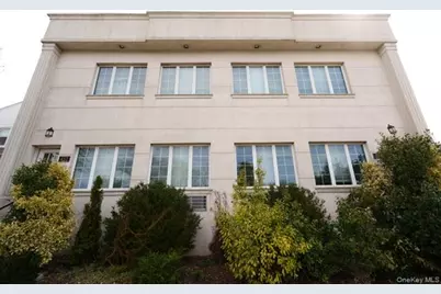 450 E Park Avenue #4, Long Beach, NY 11561 - Photo 1