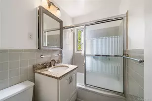 224-30 Manor Rd, Queens Village, NY 11427 - Photo 15