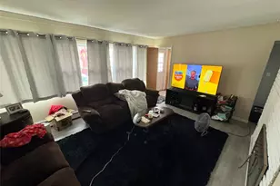 70 Abbey Ln, Levittown, NY 11756 - Photo 27