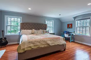 1678 Cedar Swamp Rd, Brookville, NY 11545 - Photo 19