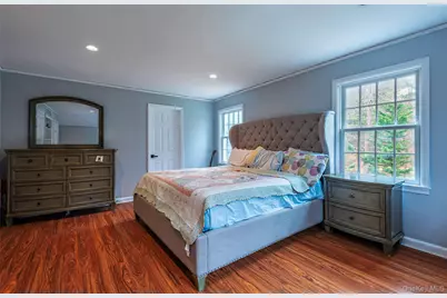 1678 Cedar Swamp Road, Brookville, NY 11545 - Photo 21