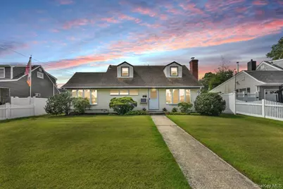 136 Maple Street, Massapequa Park, NY 11762 - Photo 1