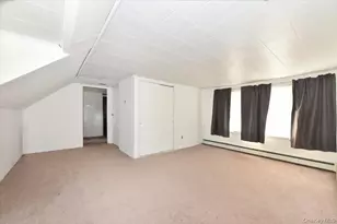 136 Maple St, Massapequa Park, NY 11762 - Photo 15