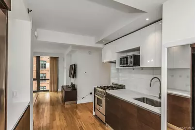 39-16 Prince Street #5E, Flushing, NY 11354 - Photo 13