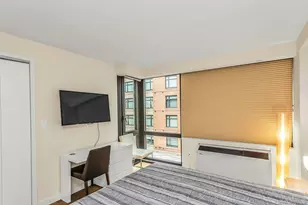 39-16 Prince St, Flushing, NY 11354 - Photo 17