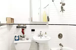 246 W 132nd St, New York, NY 10027 - Photo 11