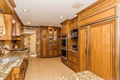 12 Bob O Link Lane, Northport, NY 11768 - Photo 7