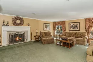 12 Bob O Link Ln, Northport, NY 11768 - Photo 9