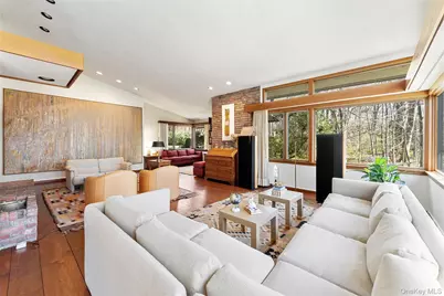 98 Cushman Road, Scarsdale, NY 10583 - Photo 9