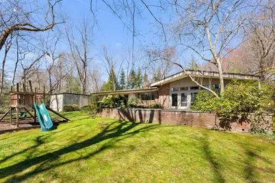 98 Cushman Road, Scarsdale, NY 10583 - Photo 37