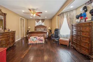 7 The Ct, New Rochelle, NY 10801 - Photo 15