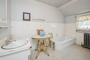 7 The Ct, New Rochelle, NY 10801 - Photo 21