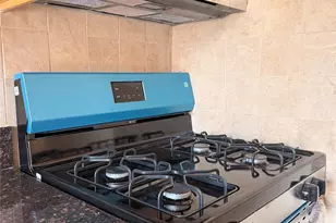 310 S 7th Ave, Mount Vernon, NY 10550 - Photo 9