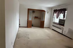 74-81 220th St, Bayside, NY 11364 - Photo 5