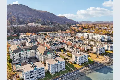 1220 Round Pointe Drive, Haverstraw, NY 10927 - Photo 13